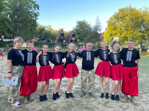 538692252 780459001141285 1610918260256455743 n